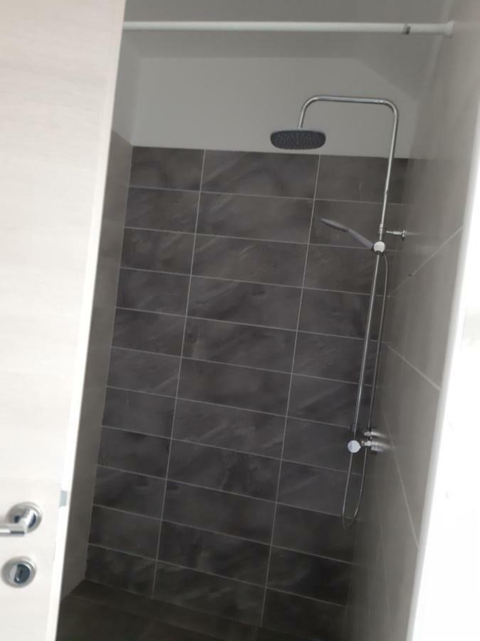 Apartments Leondori Đảo Krk Ngoại thất bức ảnh